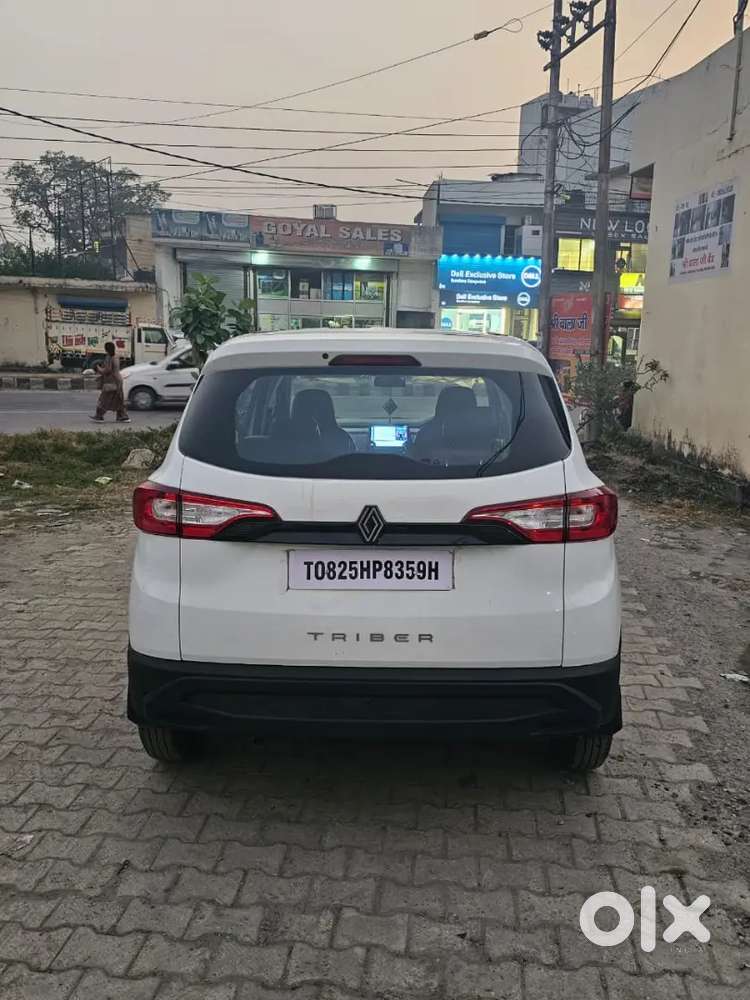 Renault Triber 2025 Petrol Well Maintained