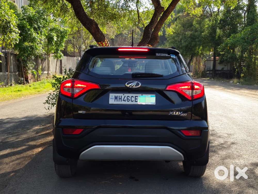 Mahindra Xuv300 W8 Option Diesel, 2022, Diesel