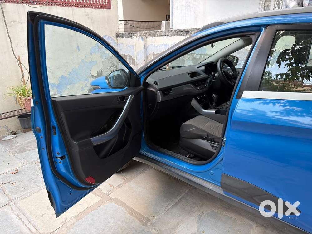 Tata Nexon 1.2 Revotron Xm Bs6 - Petrol (2020)