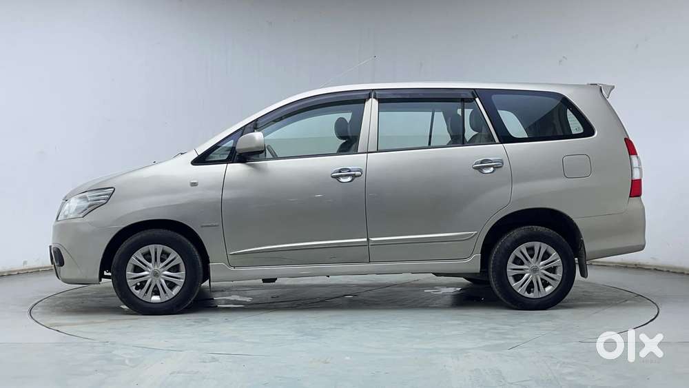 Toyota Innova 2.5 Gx (diesel) 7 Seater Bs Iv, 2013, Diesel