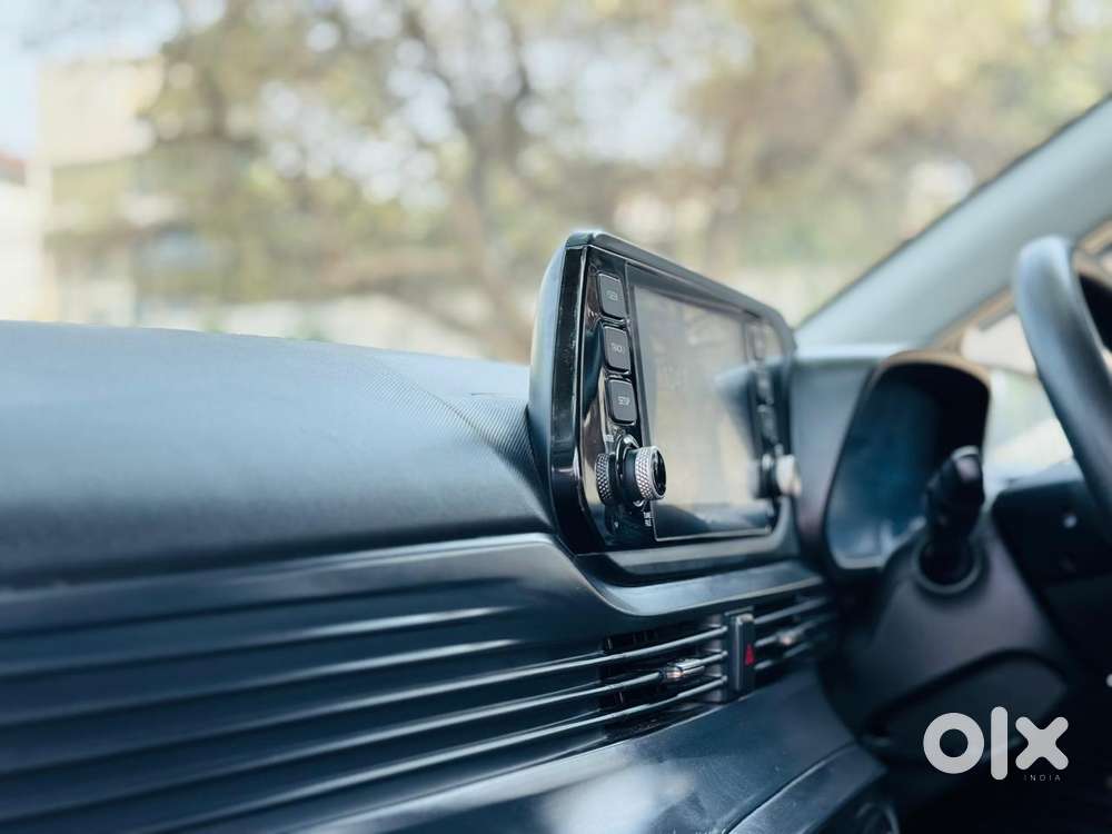 Hyundai I20 Sportz 1.2 Ivt Dual Tone, 2023, Petrol