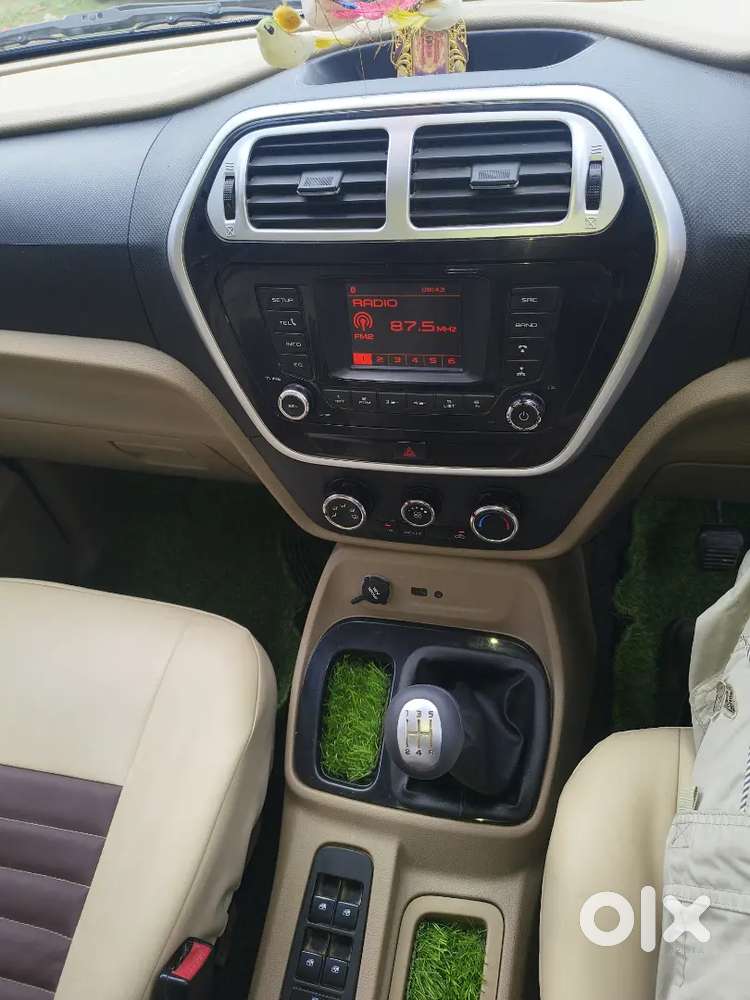 Mahindra Tuv 300 2016 Diesel Manual
