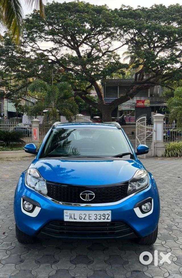Tata Nexon 1.2 Revotron Xza Plus, 2019, Petrol