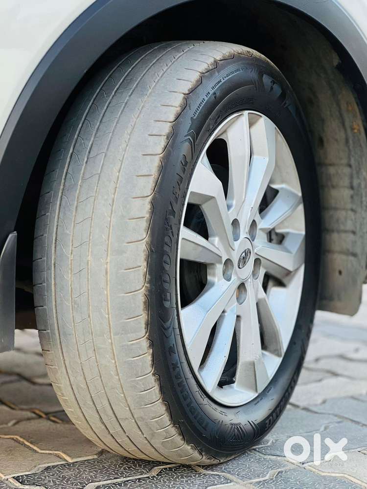 Mahindra Xuv300 W8 Diesel, 2020, Diesel