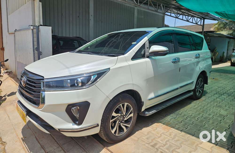 Toyota Innova Crysta 2.4 V 8 Str, 2021, Diesel