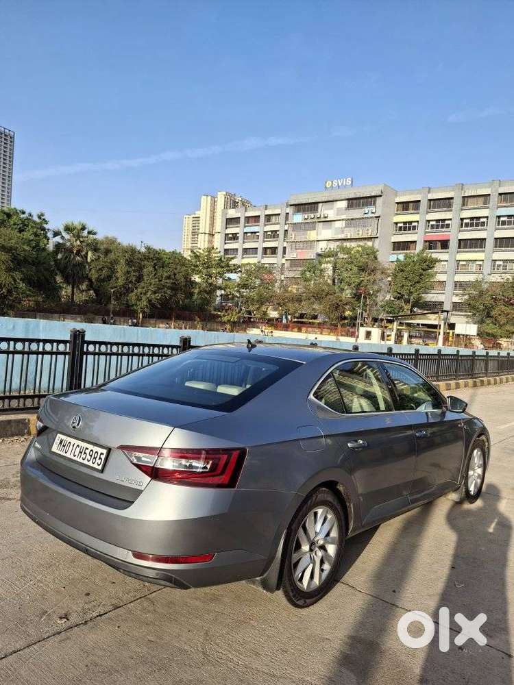 Skoda Superb Lk 1.8 Tsi At, 2016, Petrol