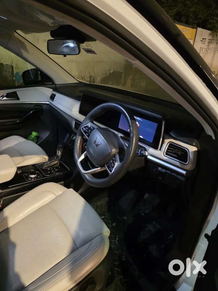 Mahindra Xuv700 Diesel 2023