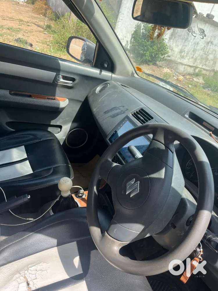 Maruti Suzuki Dzire 2010