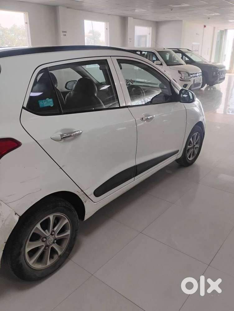 Hyundai Grand I10 2013-2016 Asta, 2016, Petrol