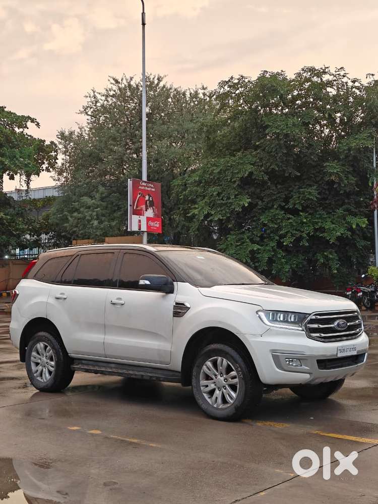 Ford Endeavour 3.2 Titanium 4x4 At, 2016, Diesel