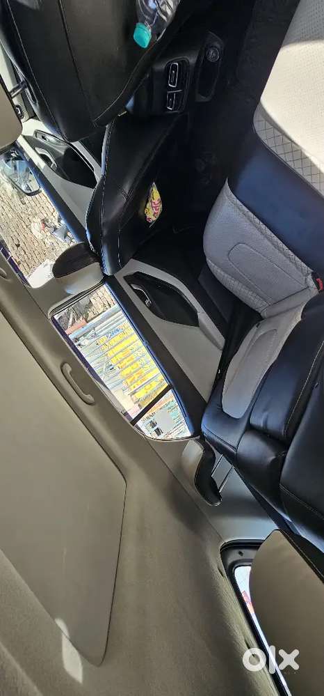 Mint Condition ,single Hand Driven.