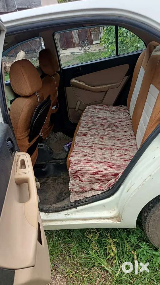 Tata Indica Vista 2012 Diesel 110000 Km Driven