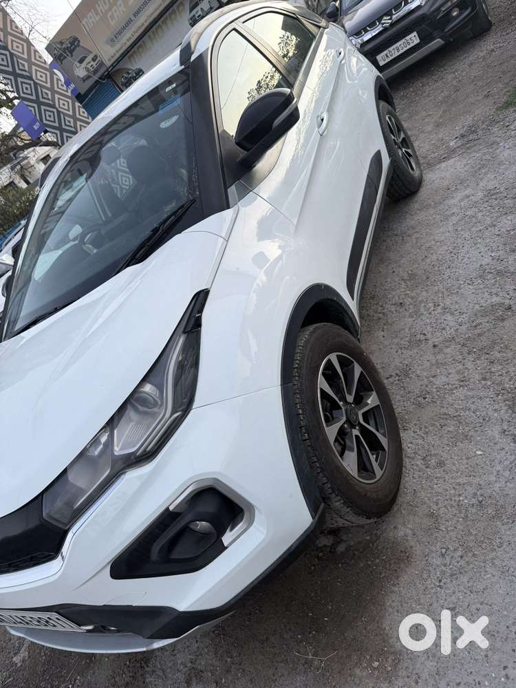 Tata Nexon 1.2 Revotron Xz Plus (s), 2020, Petrol