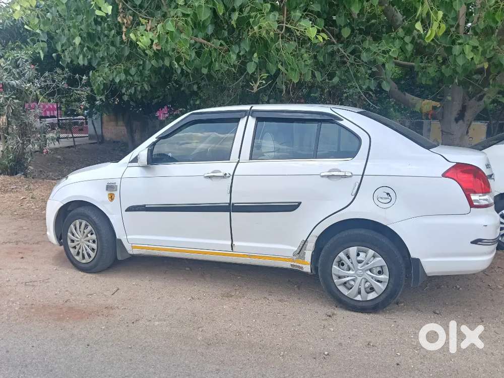 Maruti Suzuki Swift Dzire Tour 2016 Diesel Well Maintained