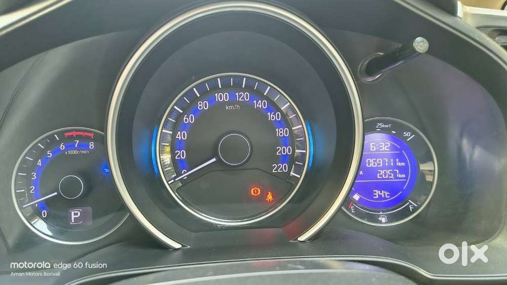 Honda Jazz V Automatic, 2015, Petrol