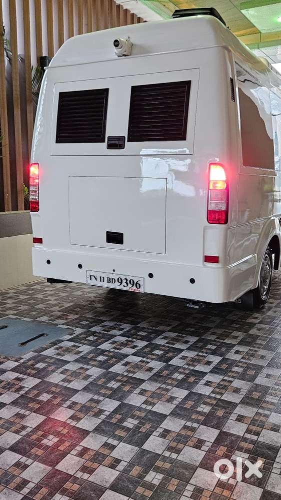 Force Motors One 4x2 6 Seating, 2023, Diesel