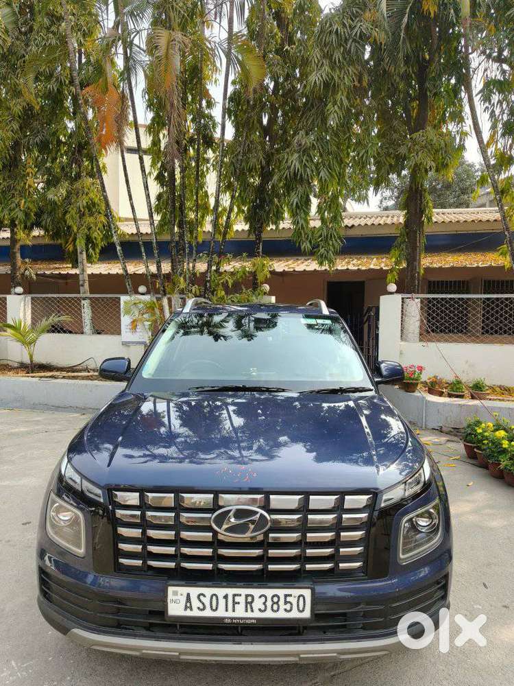 Hyundai Venue 1.0 S (o) Turbo Dct, 2023, Petrol