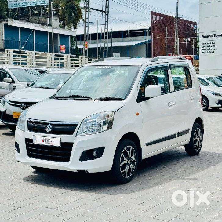 Maruti Suzuki Wagon R Vxi Amt1.2, 2018, Petrol