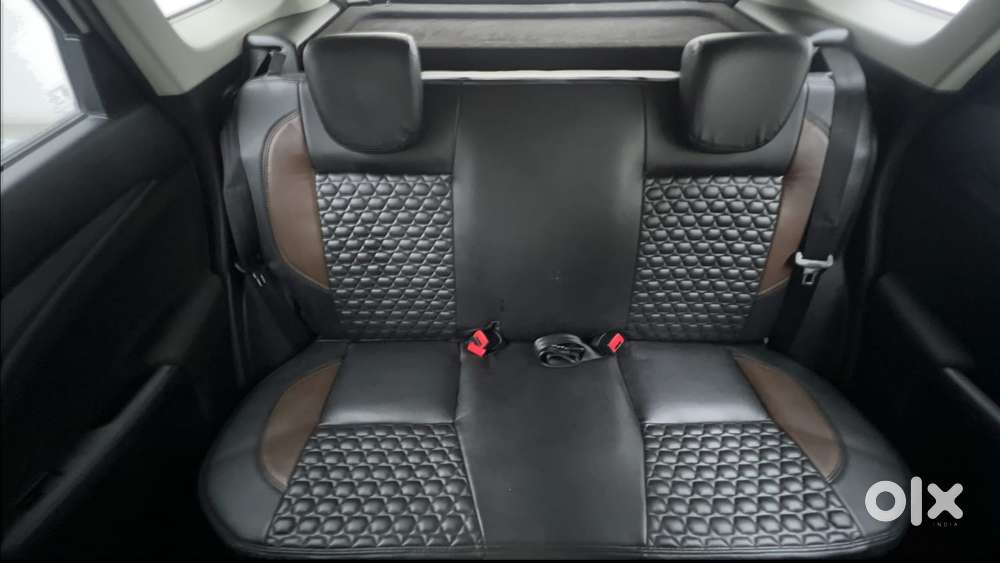 Maruti Suzuki Brezza Vxi At, 2023, Petrol