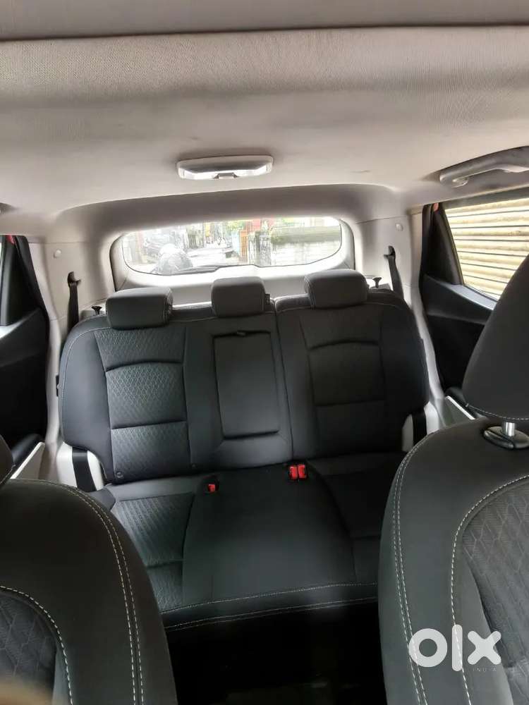 Mahindra Xuv300 2024 Petrol