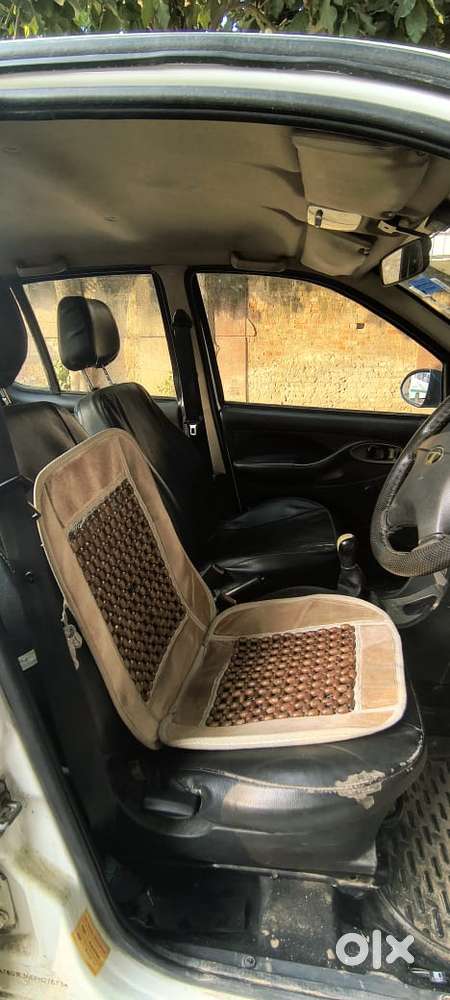 Tata Indigo Ecs Ecs Gls, 2017, Cng & Hybrids