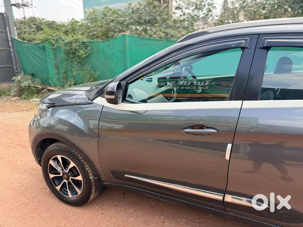 Tata Nexon Petrol 2021