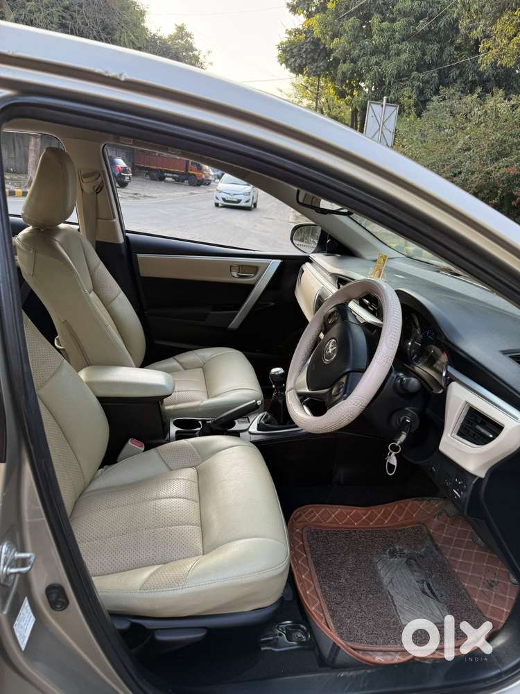 Toyota Corolla Altis