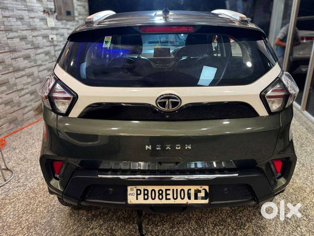 Tata Nexon 1.2 Revotron Xma Amt (s), 2021, Petrol