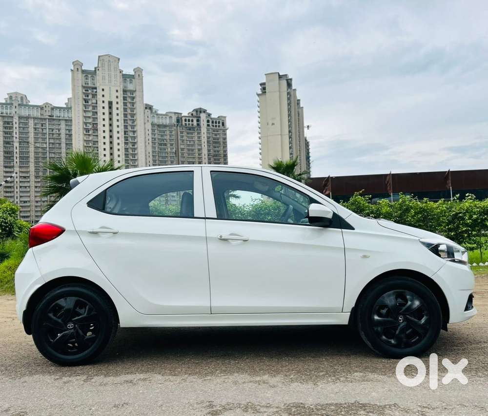 Tata Tiago 1.05 Revotorq Xm, 2017, Petrol