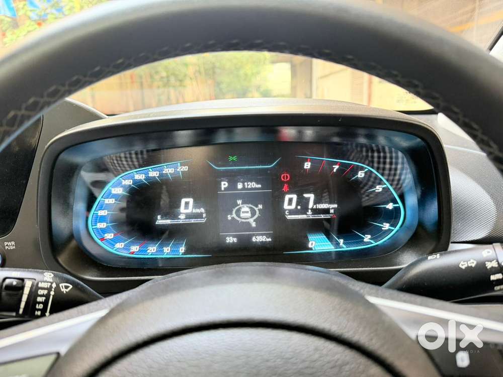 Hyundai I20 Asta (o) 1.2 Ivt Dual Tone, 2023, Petrol