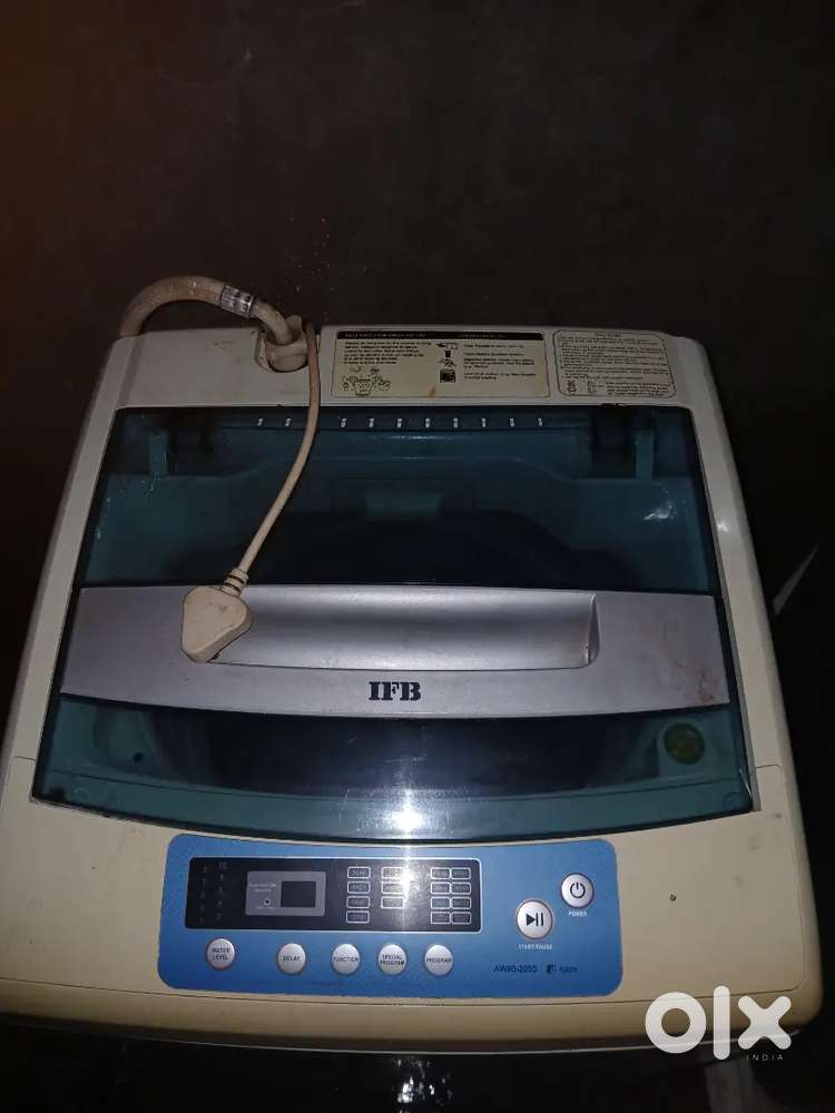 IFB AWNS-2055 वॉशिंग मशीन - अच्छी स्थिति में