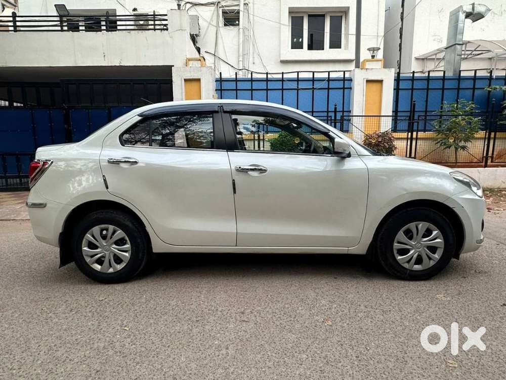 Maruti Suzuki Swift Dzire 1.2 Vxi Bsiv, 2019, Petrol
