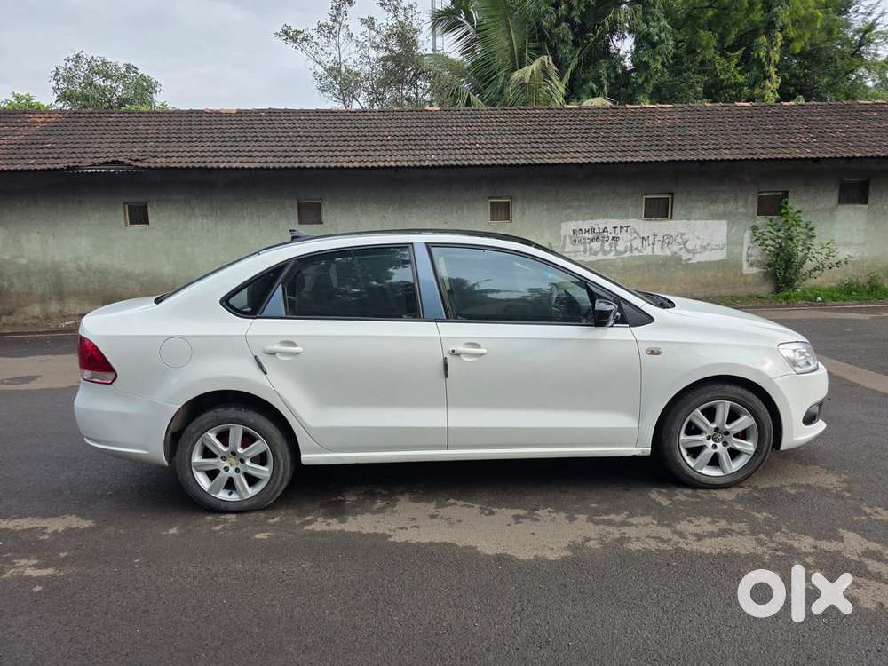 Volkswagen Vento Petrol Highline At, 2012, Petrol