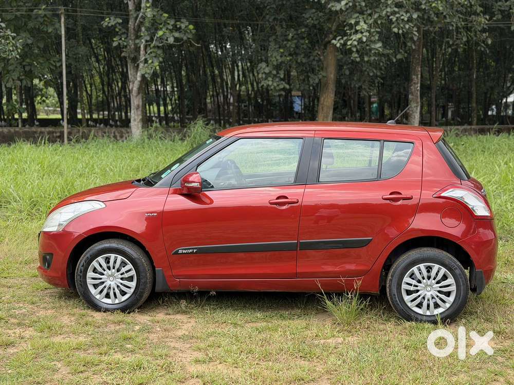 Maruti Suzuki Swift Vxi Glory Limited Edition, 2011, Petrol