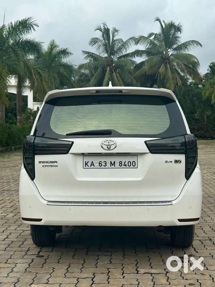 Toyota Innova Crysta 2020 Diesel Manual