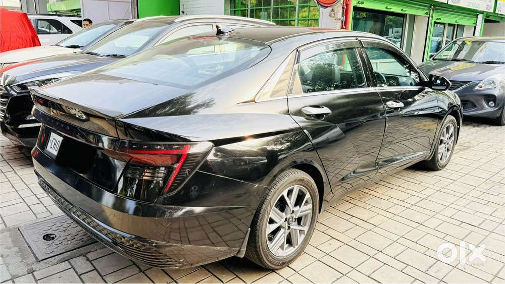Hyundai Verna Sx(o) Petrol At, 2023, Petrol