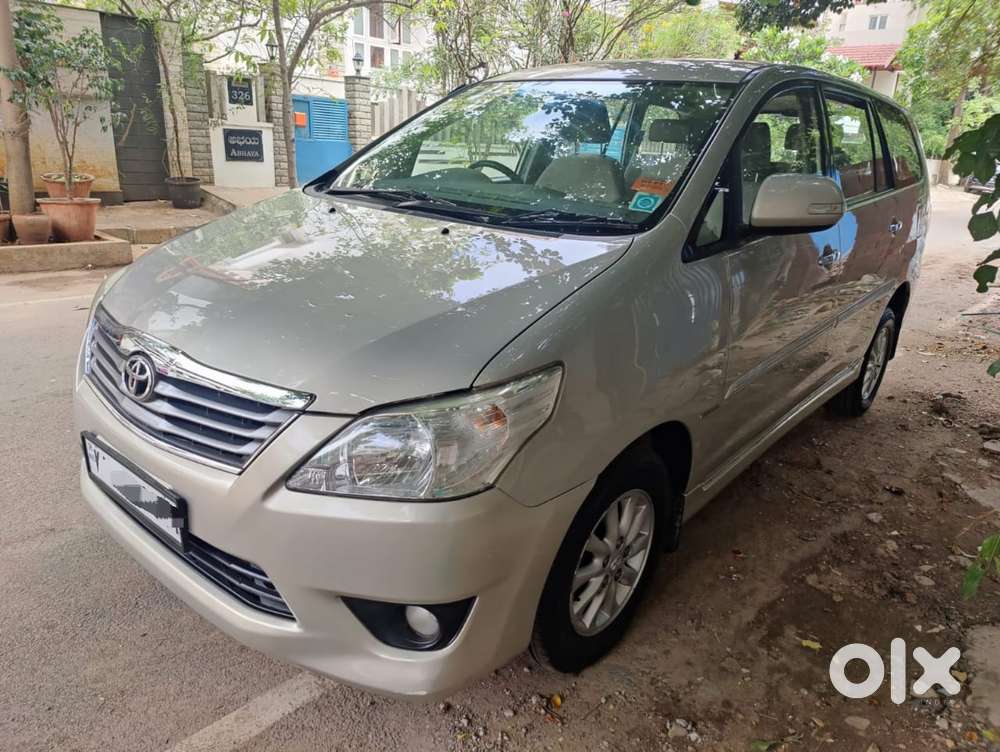 Toyota Innova 2.5 V 7 Str, 2013, Diesel