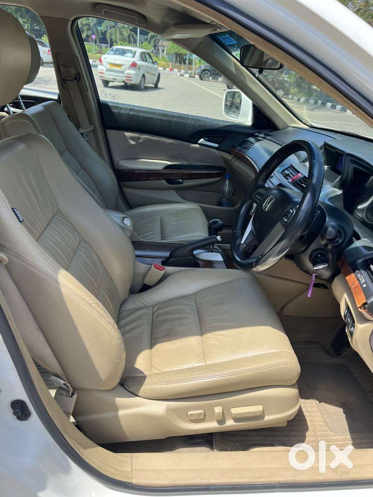 Honda Accord 2.4 Automatic, 2011, Petrol