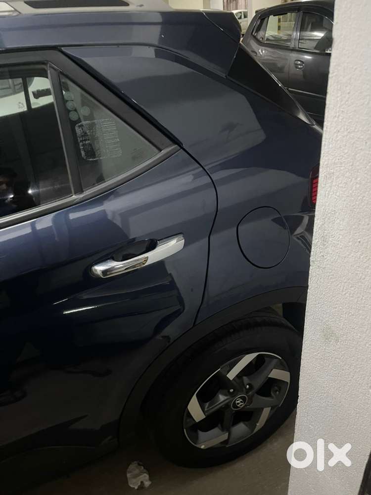 Hyundai Venue 2020 Petrol Well Maintained