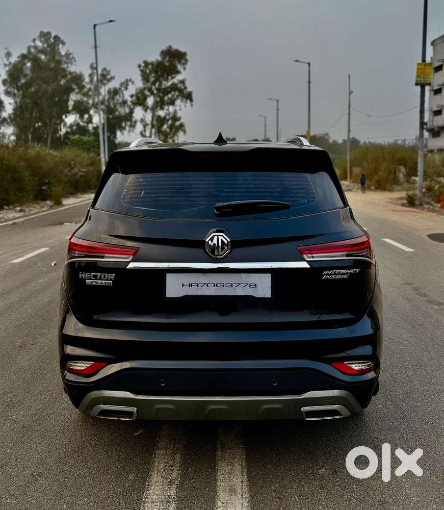 Mg Hector Plus Sharp Pro 1.5 Turbo Petrol Cvt 6 Str, 2021, Petrol