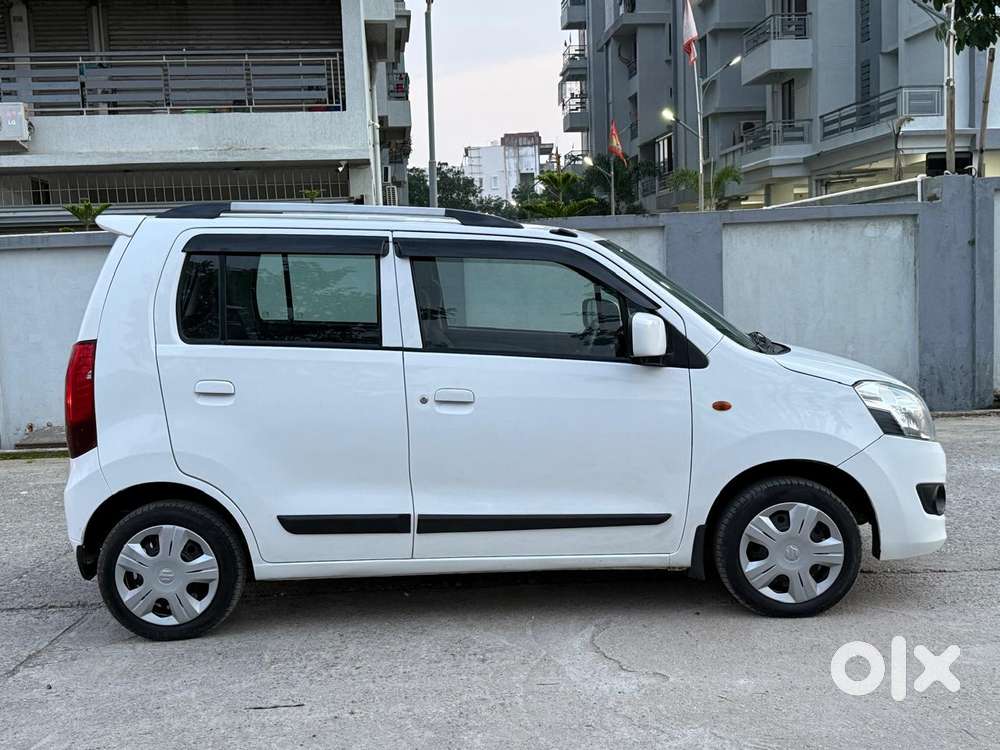 Maruti Suzuki Wagon R Vxi, 2017, Petrol