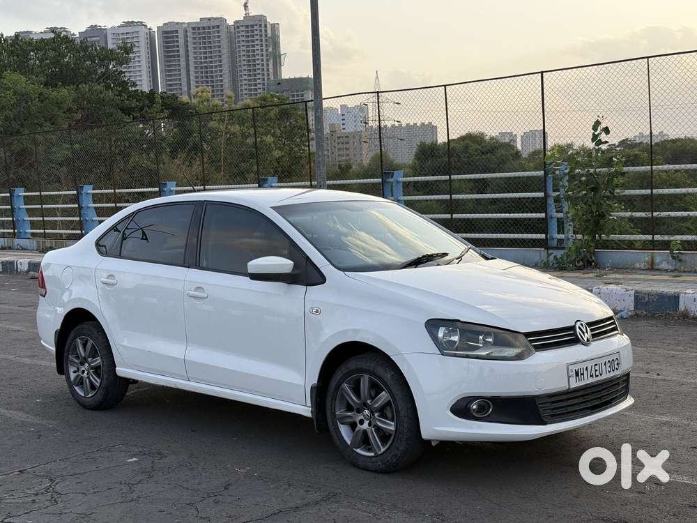 Volkswagen Vento 1.2 Tsi Highline At, 2015, Petrol