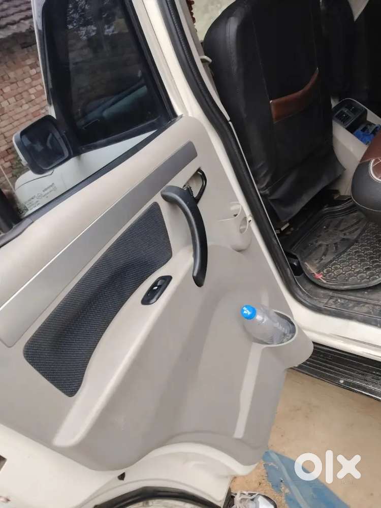 Mahindra Scorpio 2018 Diesel Well Maintained Life Time Tax