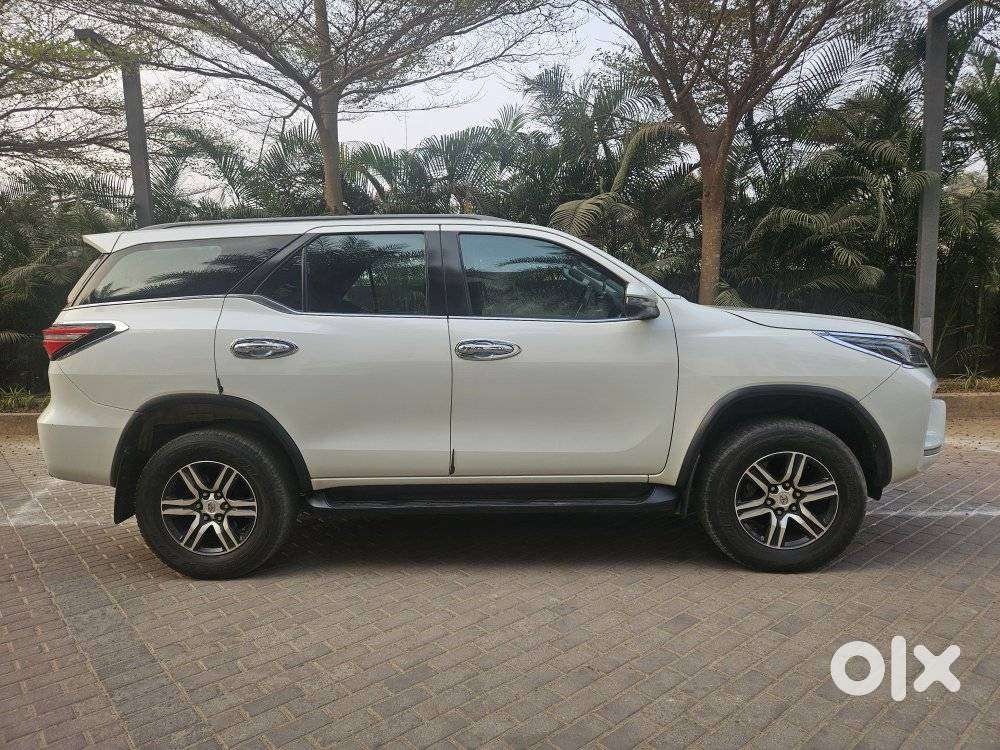 Toyota Fortuner 4x2 Mt 2.8 Diesel, 2021, Diesel