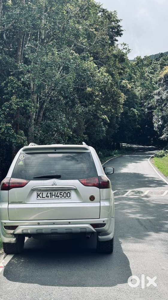 Mitsubishi Pajero Sport 2013