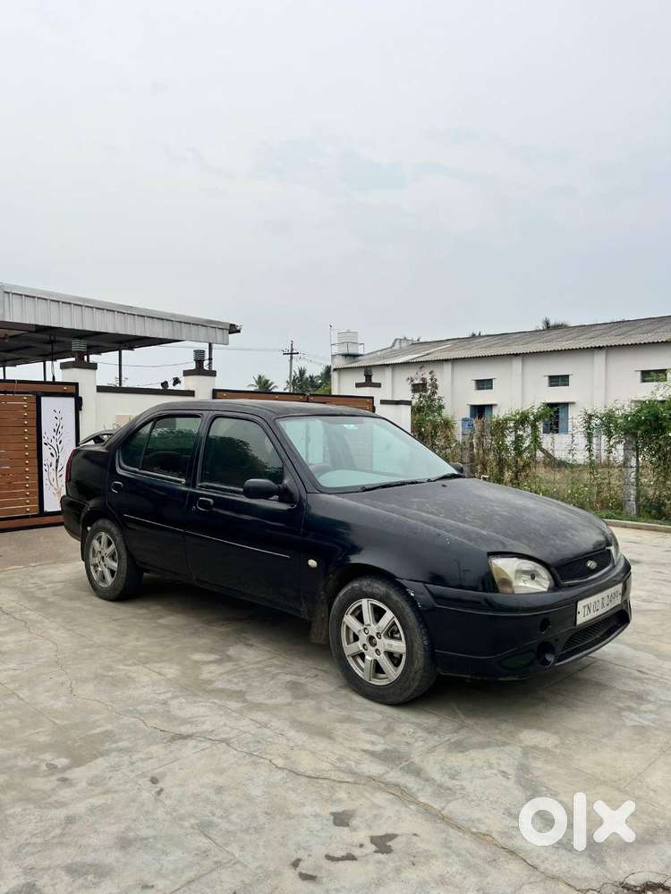 Ford Ikon 1.8 S×i