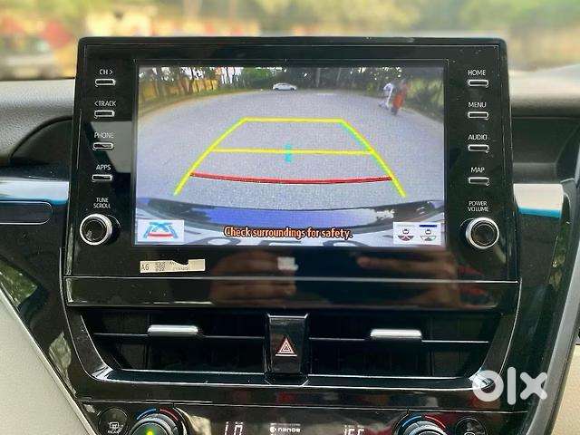 Toyota Camry Hybrid, 2022, Petrol