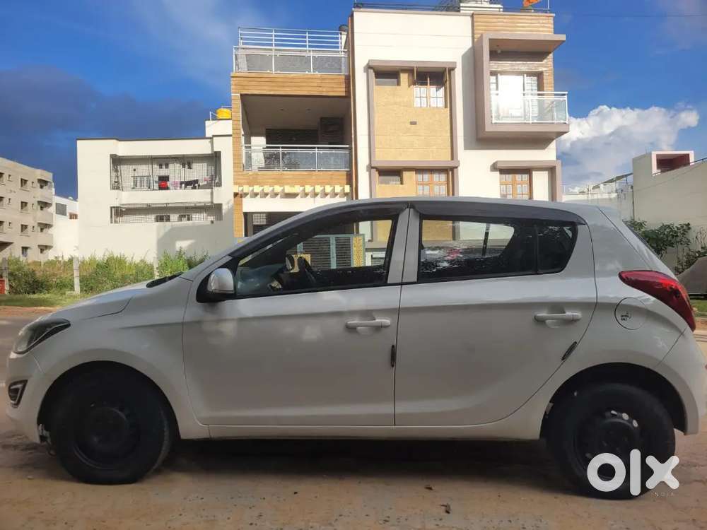 Hyundai I20 Magna 2013