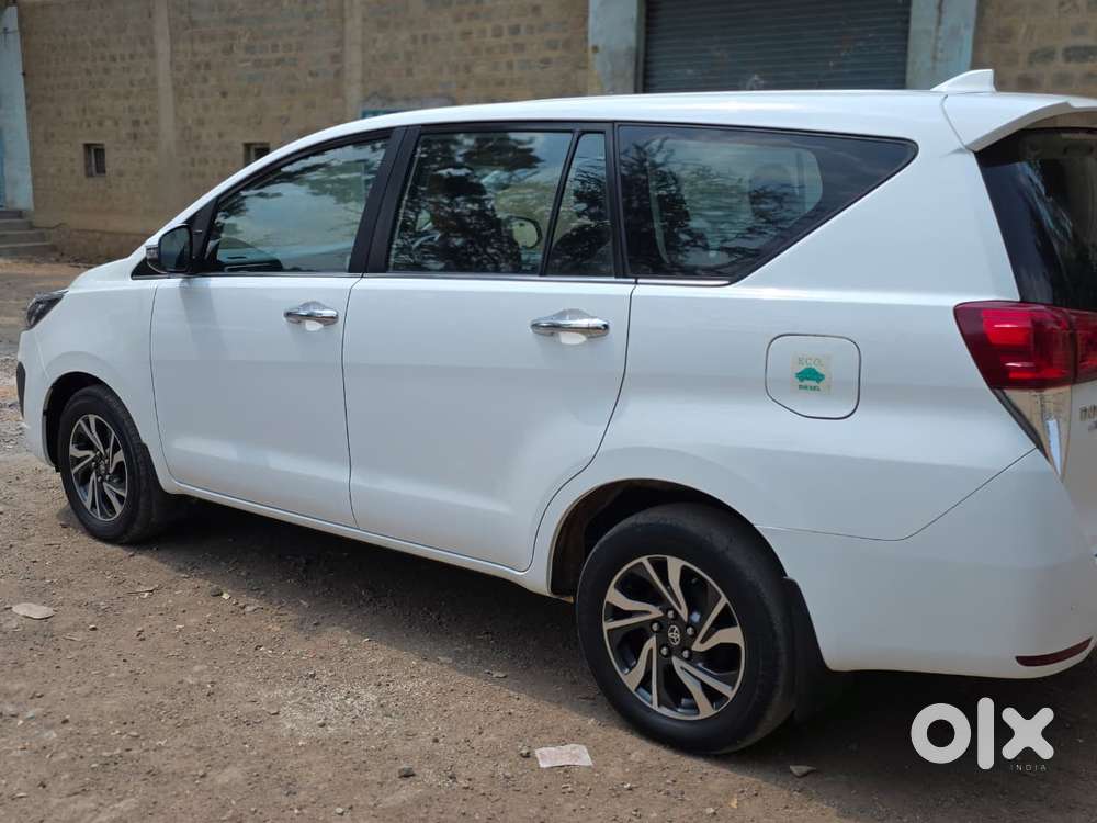 Toyota Innova Crysta 2.4 V, 2022, Diesel