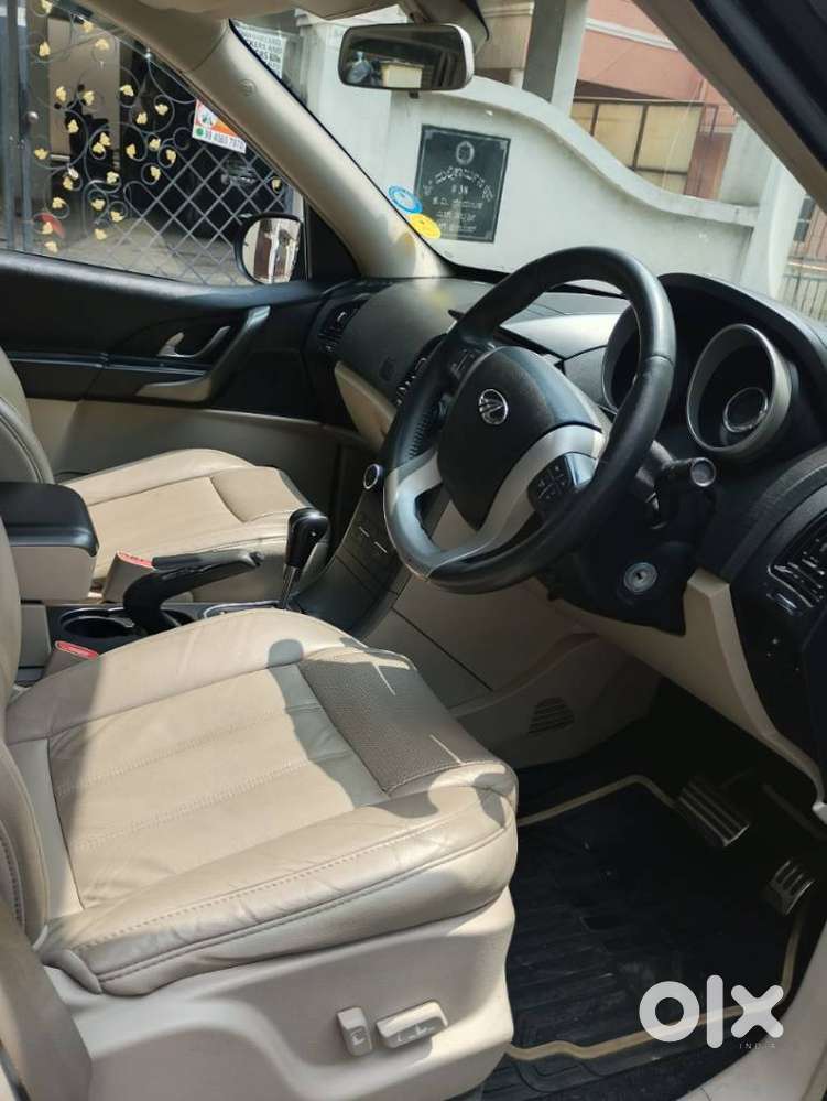 Mahindra Xuv500 At W10 Fwd, 2016, Diesel